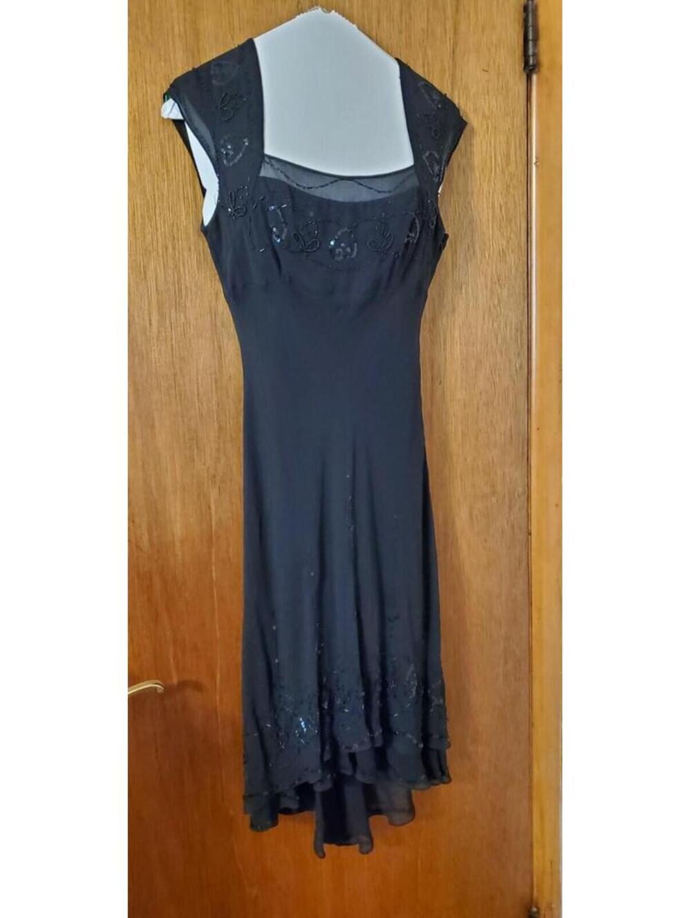 WOMENS VINTAGE BLACK JONES NEW YORK SILK DRESS WITH SEQUINS AND BEADS - SIZE 8